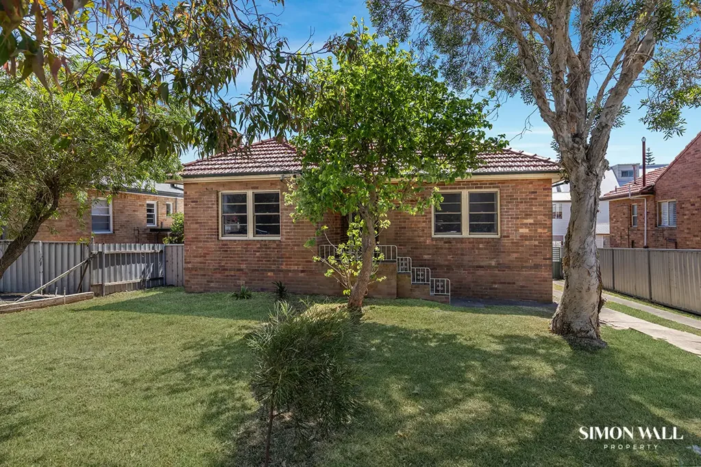 8 Kemp Street, The Junction, NSW 2291