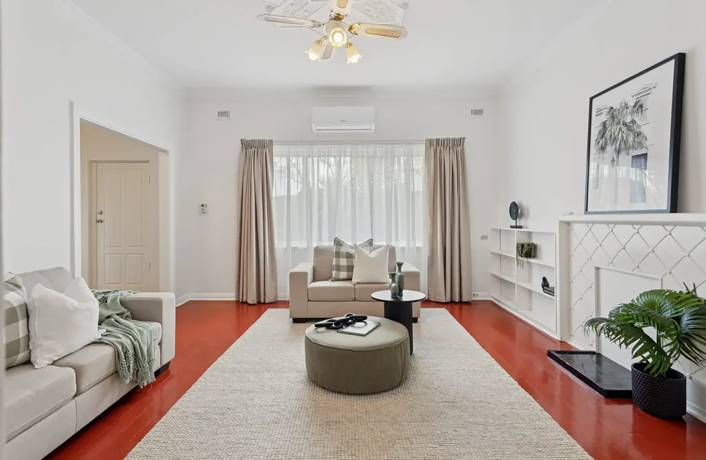 Spacious Coastal Living in the Heart of Largs North