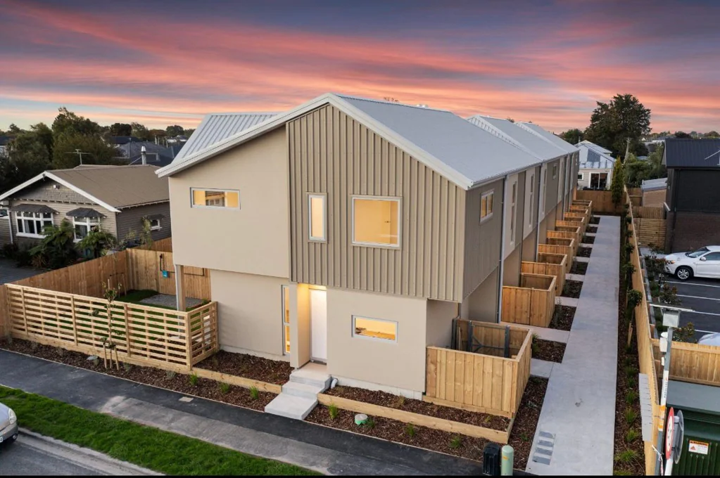 Phillipstown 2Zimmer Smart Freehold Buy at Entry-Level Price