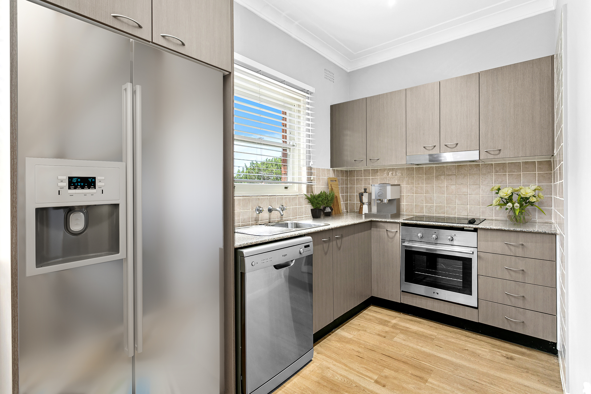 UNIT 8 3 CARONIA AV, CRONULLA NSW 2230, 0 chambres, 0 salles de bain, Unit