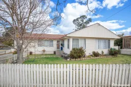 26 ROSLYN AVE, Armidale