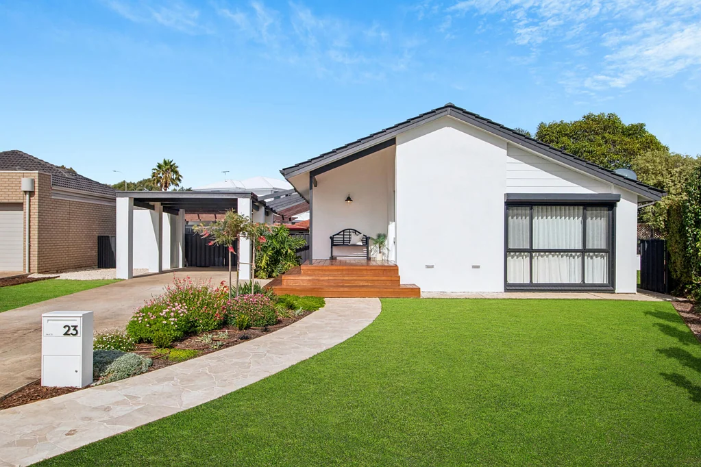 West Lakes Shore 3Zimmer Resort Style Living with Exceptional Outdoor Entertaining