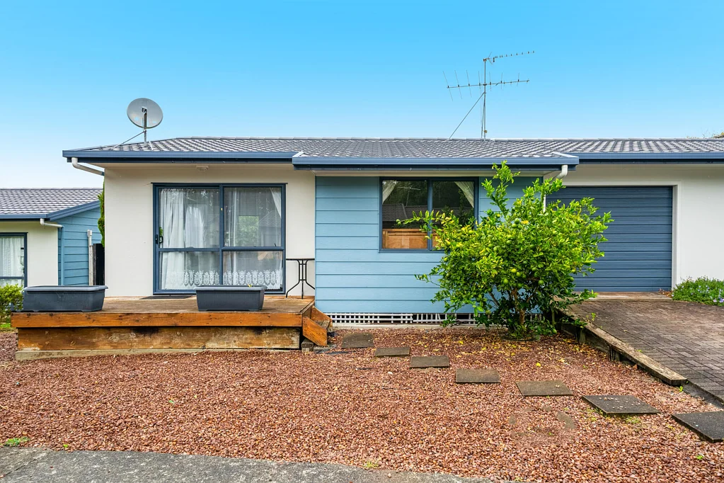 Papatoetoe 2 Slaapkamer URGENT SALE REQUIRED - PRICED TO SELL!