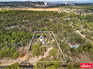 8 Franks Road, Regency Downs, QLD 4341, 2 Bedrooms, 1 Bathrooms, House