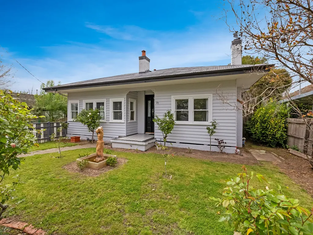 27 Thomas Street, Benalla, VIC 3672