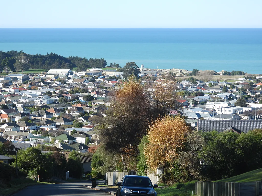 Oamaru  Build your dream home here!