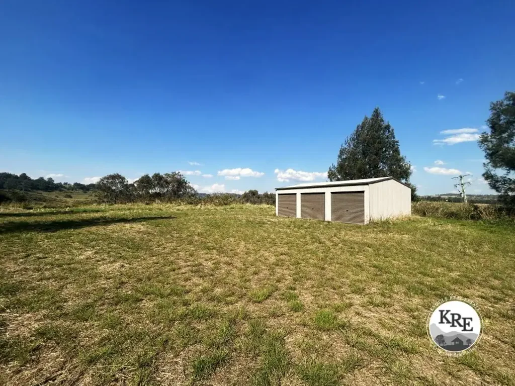 SHED & ACREAGE AT EDEN CREEK