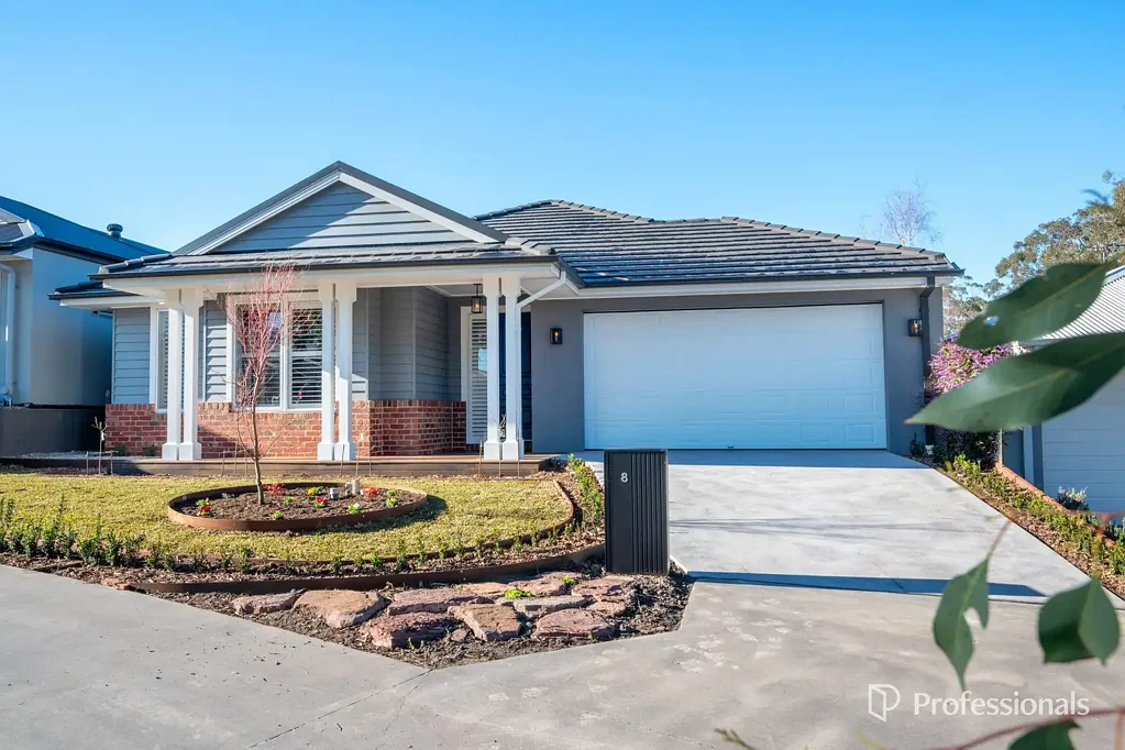 Yarra Junction 4 Bedroom QUALITY, CLASS & COMFORT IN THE HEART OF YARRA JUNCTION