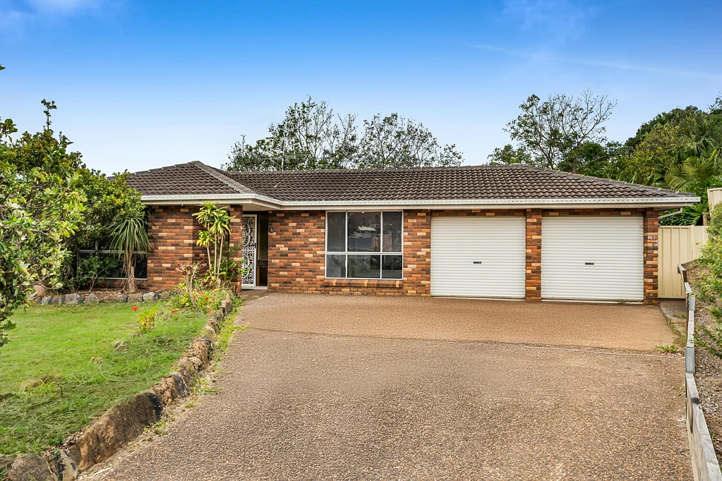 41 Diamontina Avenue, Kearns, NSW 2558