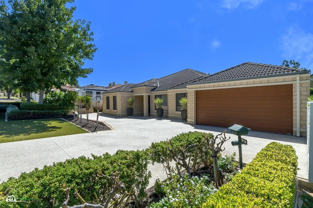 Fabulous Furnished Home offering 6-9 month lease!