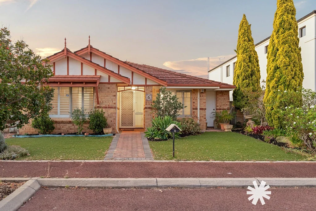 6 Lakewood Avenue, Ascot, WA 6104