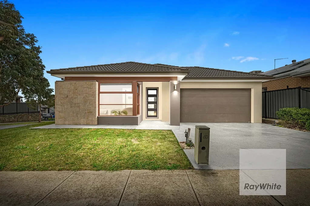 Mernda 4બેડરૂમ Where Modern Comfort Meets Prime Location