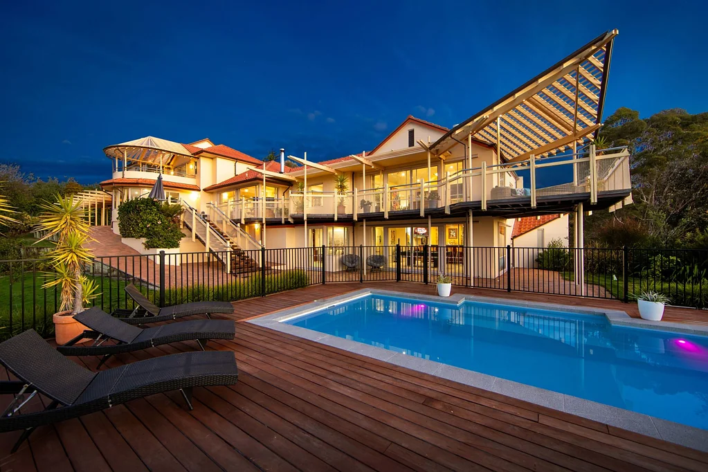 Havelock North 5Kwarto Elevated Private Luxury in Havelock North