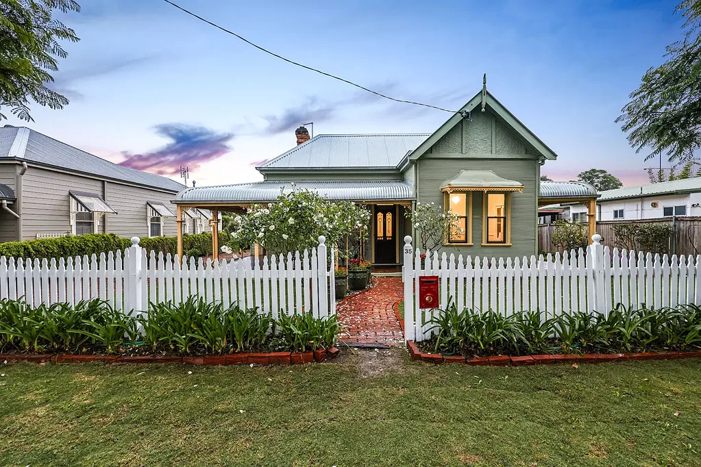 35 Oxford Road, Scone, NSW 2337