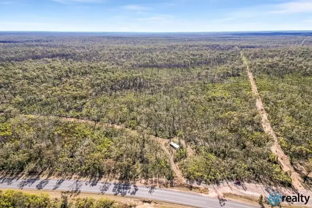 Condamine Farms 254 acres with dual bitumen road frontage straight off the Gore Highway!