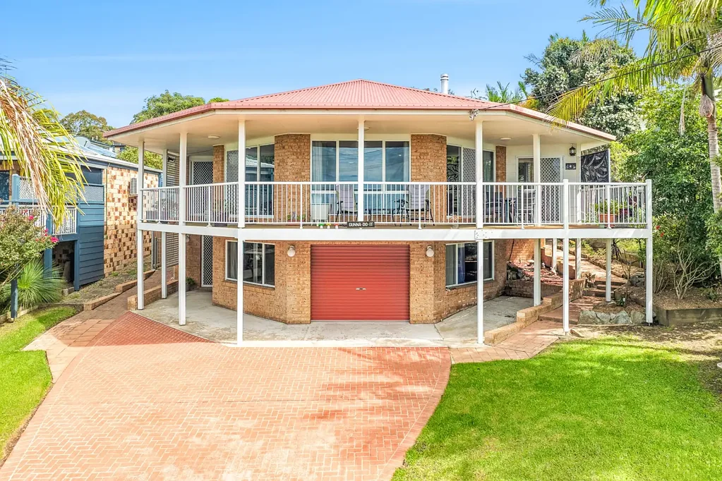 67 Bondi Street, Tuross Head, NSW 2537