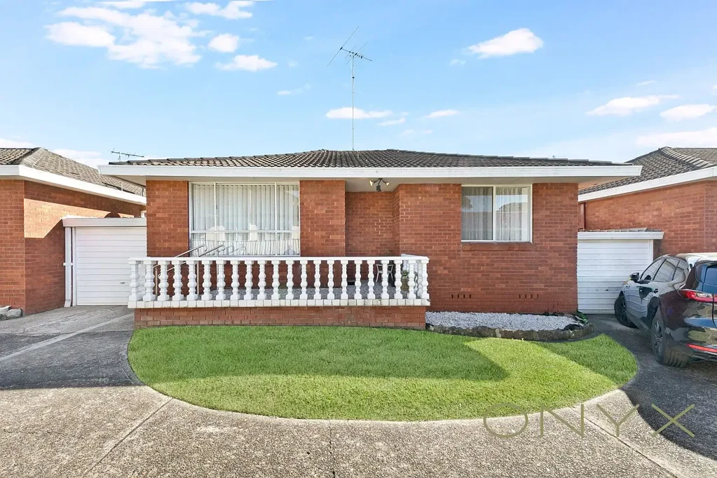 Bexley 2房 精品四户别墅群中的时尚生活 Stylish Villa Living in a Boutique Complex of Four