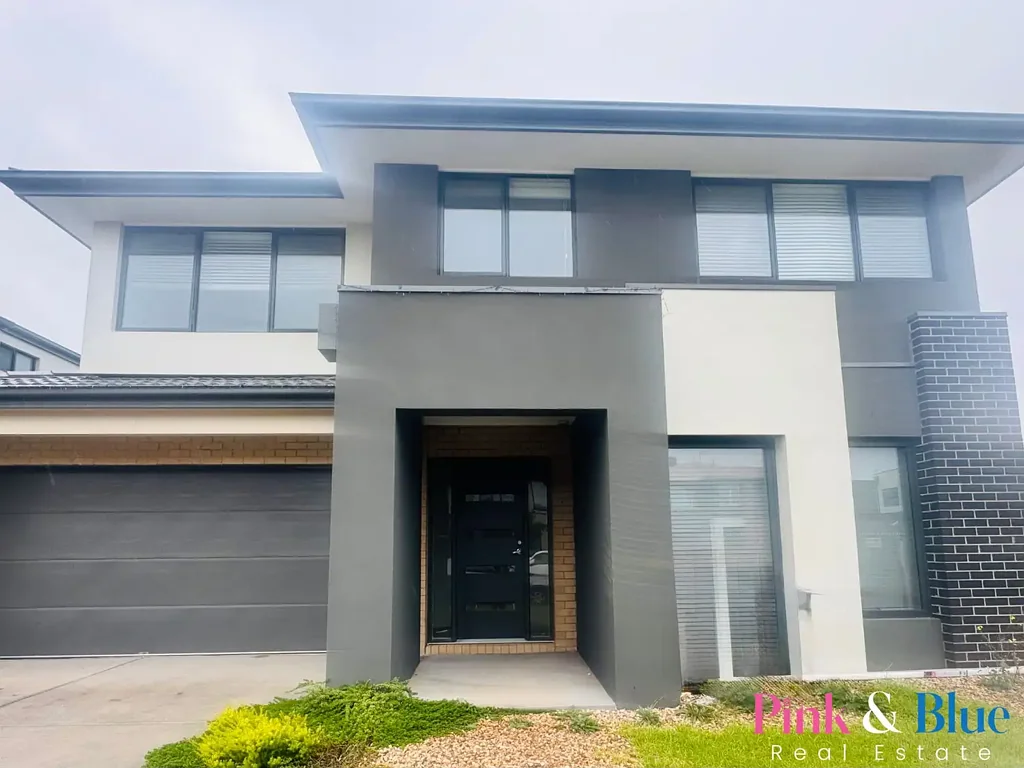 Double-storey family home ,  just a short distance from Rockbank Train Station.
