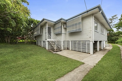 Ashgrove 3Moenga Character Post-War on 688m² - Renovate or Rebuild in Prime Ashgrove Location