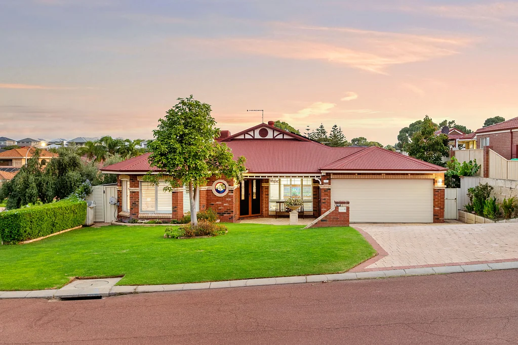 1 Henrietta Court, Coogee, WA 6166