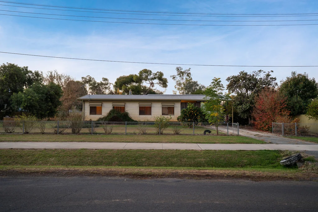 49 Victoria Street, Howlong, NSW 2643