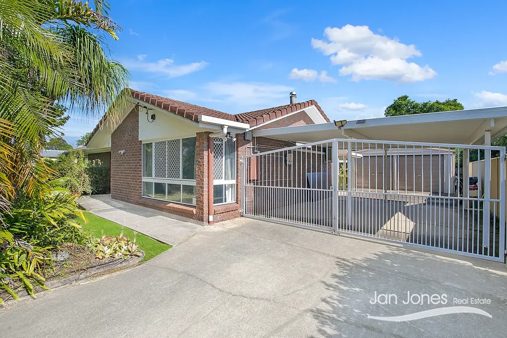 5 Coral Ct, Kippa-Ring, QLD 4021