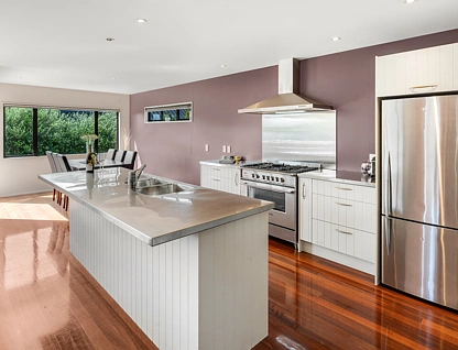 27A The Parade, Bucklands Beach, Manukau City, 5房, 3浴, 独立屋