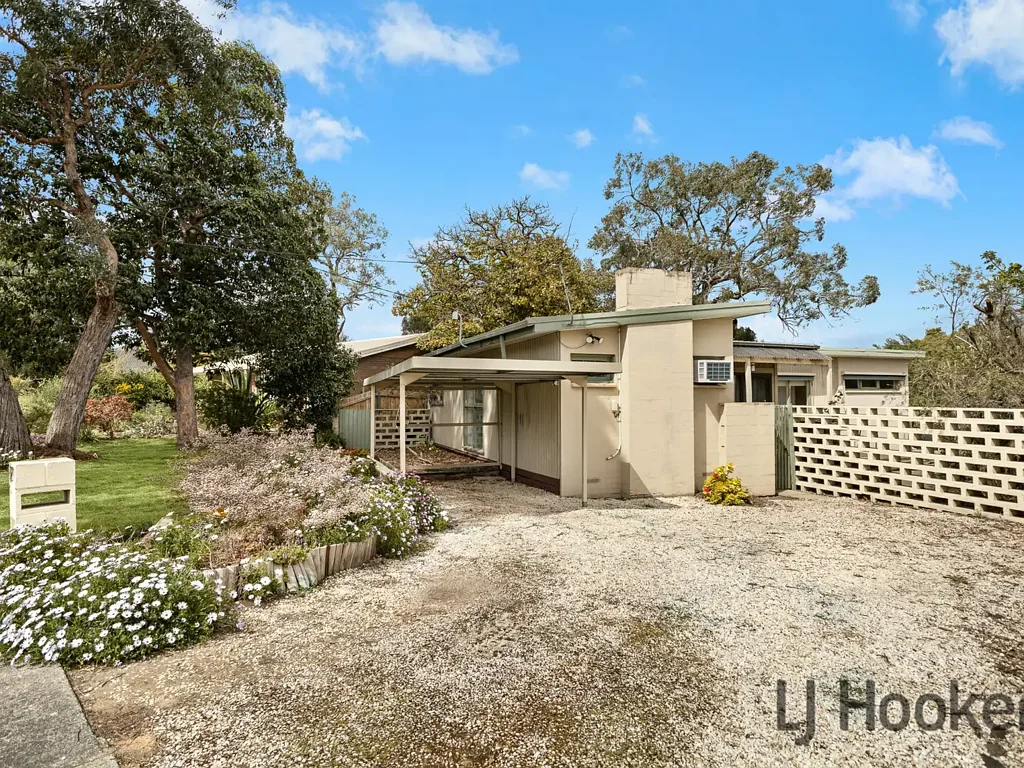 Bayswater 3બેડરૂમ An Entry-Level Opportunity with Exciting Potential