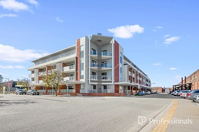 33/21 Foundry Road, Midland, WA 6056, 2 slaapkamers, 2 badkamers, Apartment