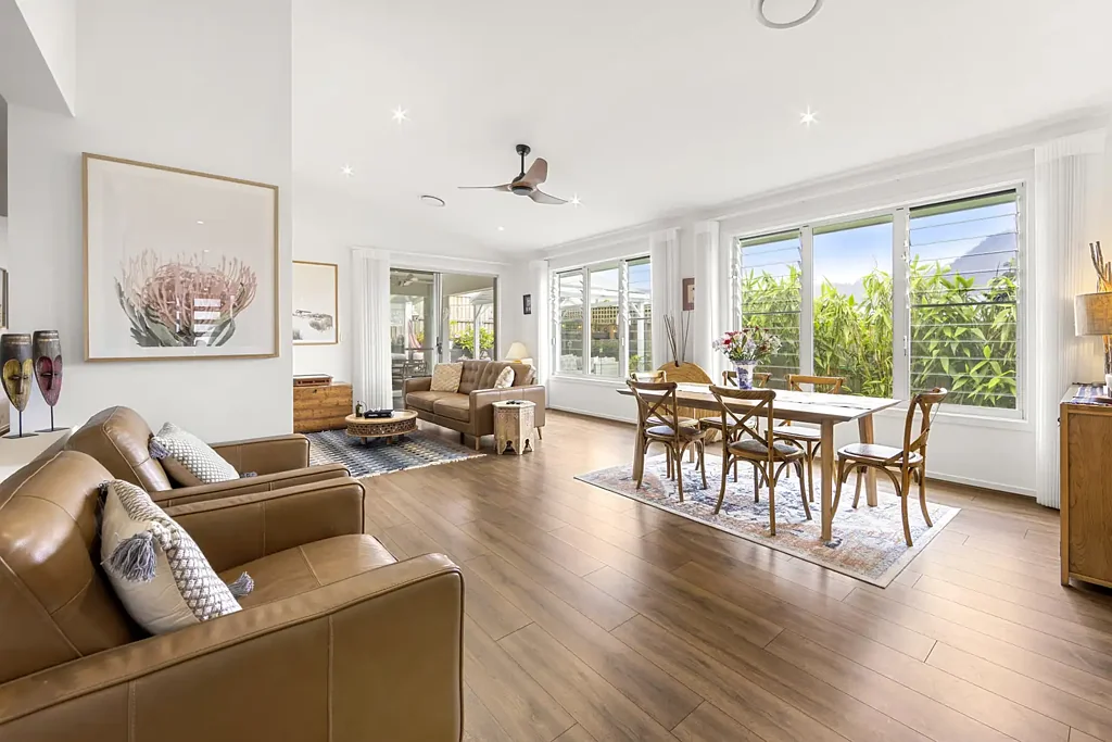 28 Lancaster Drive, Badagarang, NSW 2540