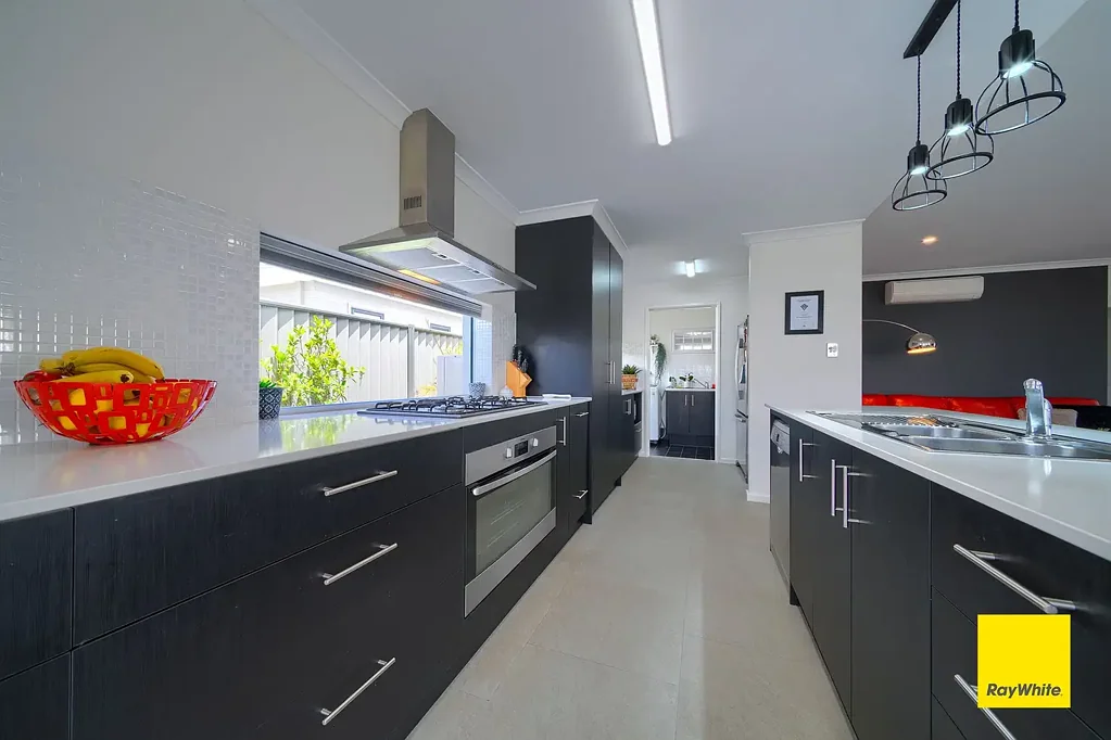 6 Ballindean Avenue, Bayonet Head, WA 6330