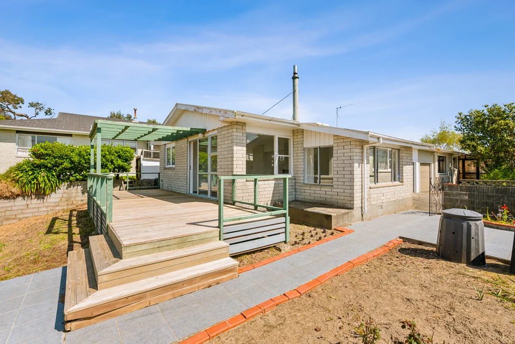 7B Nola Avenue, Raumati Beach, Wellington