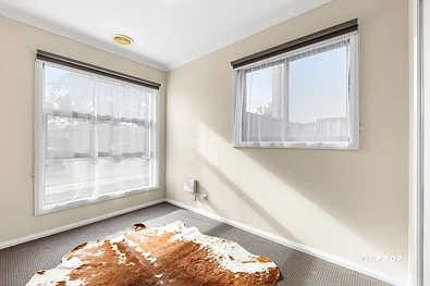 10 Victorking Drive, Point Cook, VIC 3030, 5房, 2浴, House