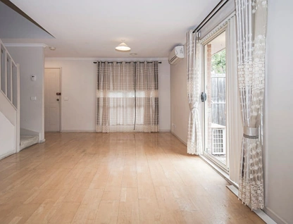 4 Gateway Close, Chadstone, East Melbourne, 3房, 2浴, Townhouse