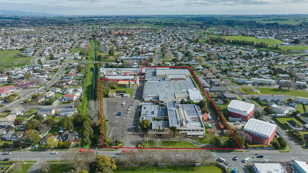 Palmerston North Central  Goodman Fielder 3.6828ha - occupy or develop