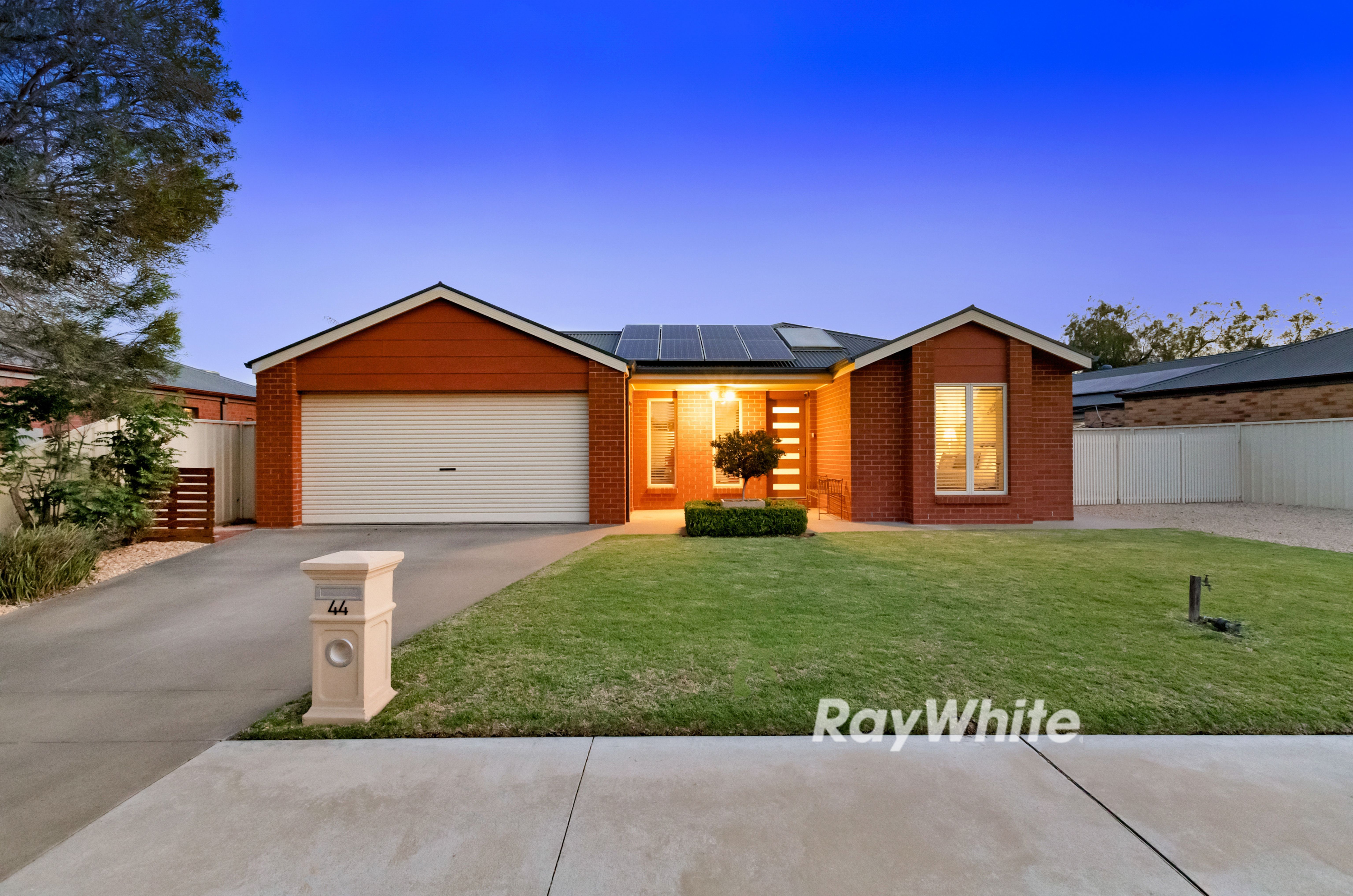 44 CHARDONNAY DR, MILDURA VIC 3500, 0 chambres, 0 salles de bain, House