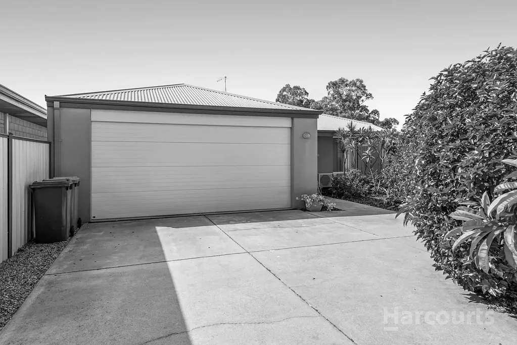 Greenfields 4部屋 Under Offer by HARCOURTS Mandurah - Nicole Hindmarsh