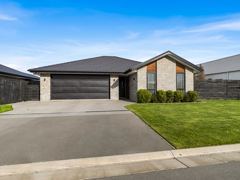 Rolleston 3ਬੈੱਡਰੂਮ Owners on the Move to Sunny Nelson