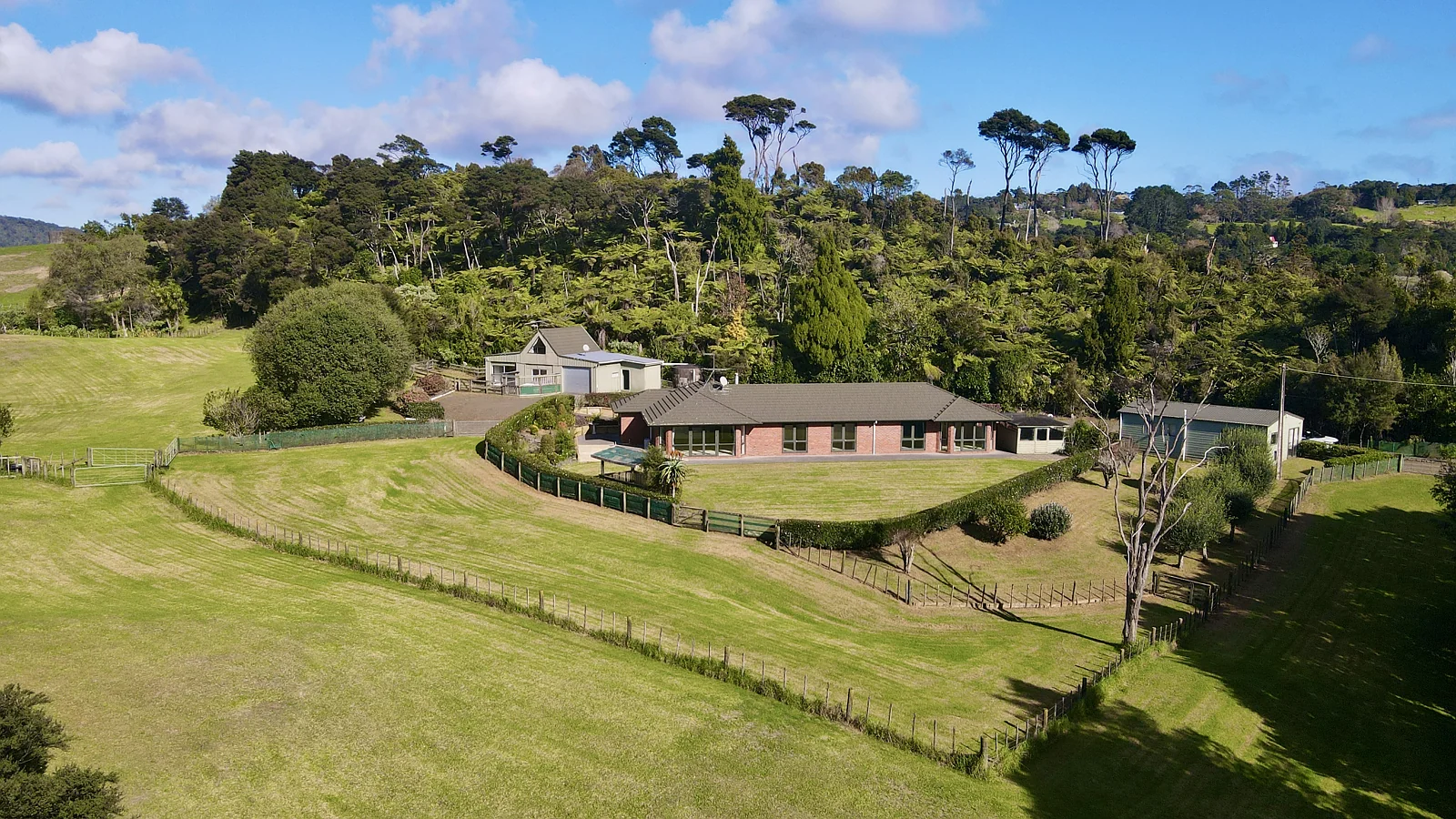 奥克兰西区 Waitakere成交记录 - 2025年06月20日