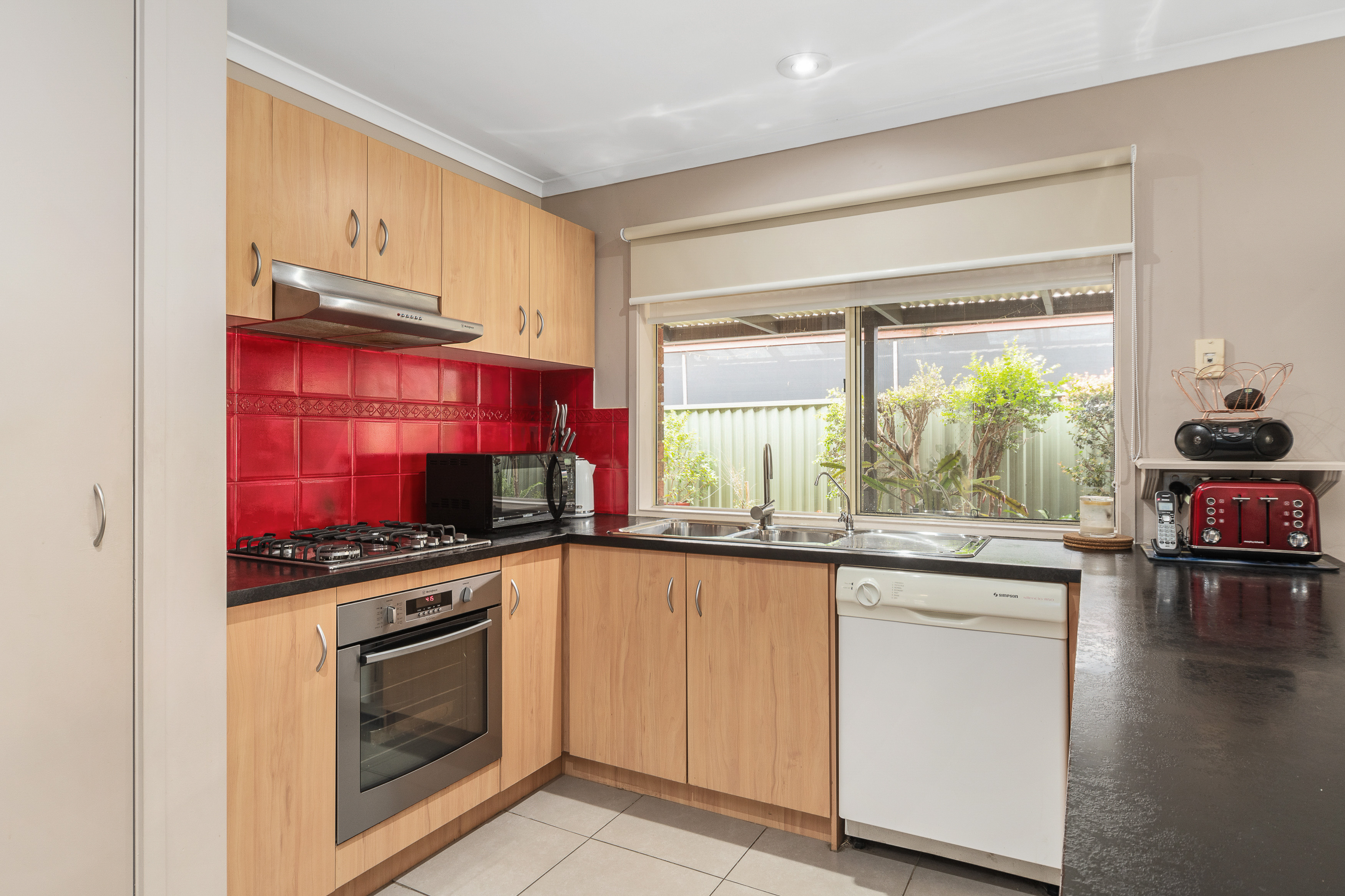 6 SCOTSDALE DR, CRANBOURNE EAST VIC 3977, 0房, 0浴, House