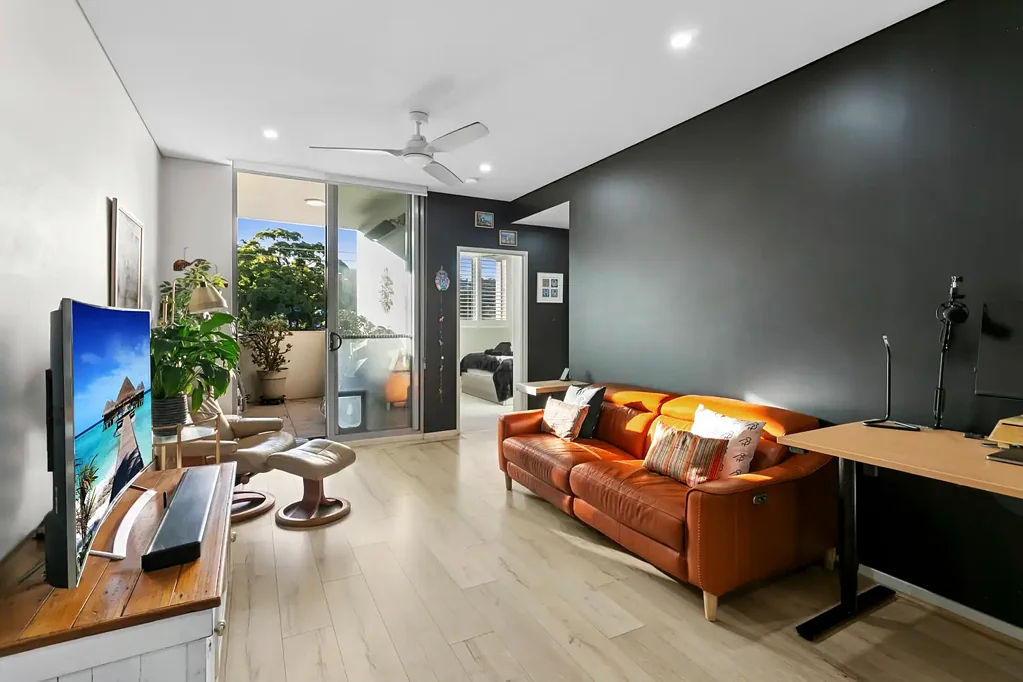 Modern Comfort Meets Urban Convenience
