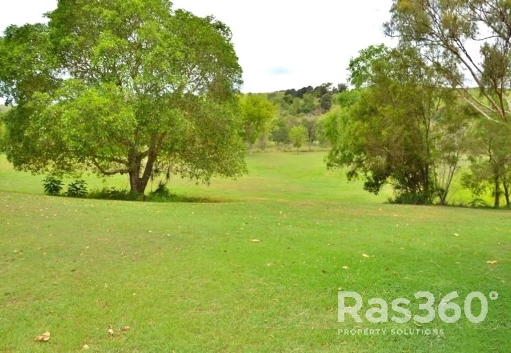 10 Teamster Street, Plainland, QLD 4341