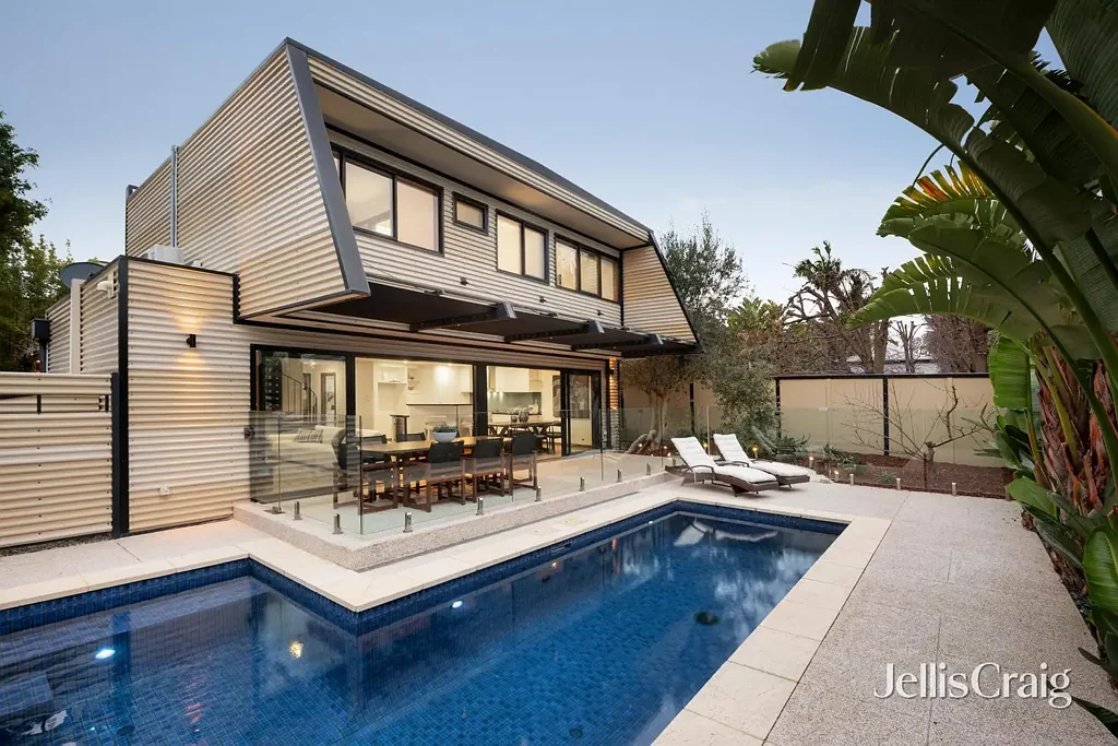 33 Edro Avenue, Brighton East, VIC 3187