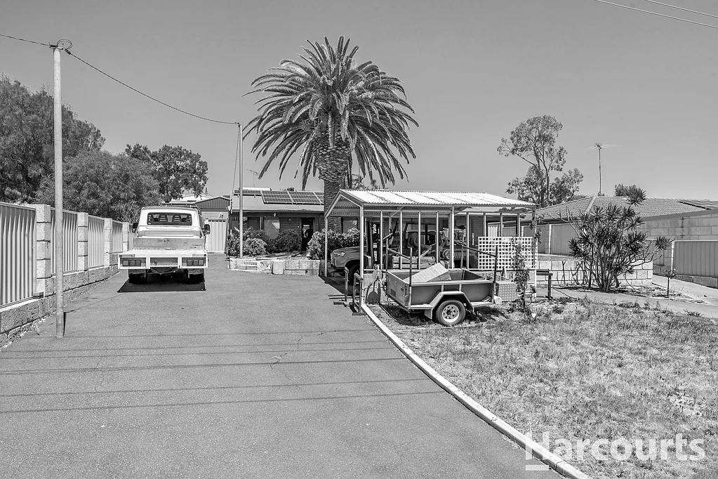 11 Dawesville Road, Dawesville, WA 6211