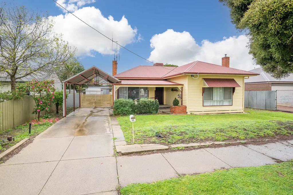 Tatura 3 Slaapkamer Comfort, Space & Convenience - Prime Tatura Location
