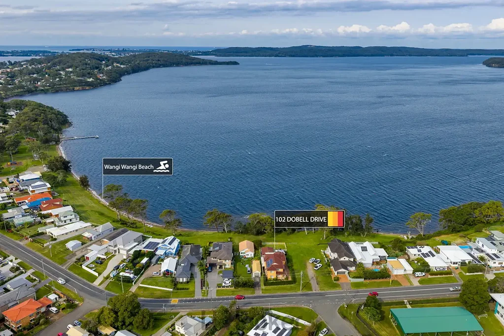 Wangi Wangi 5غرفة نوم WATERFRONT RESERVE LIVING | FANTASTIC PARKING | WALK TO SHOPS!
