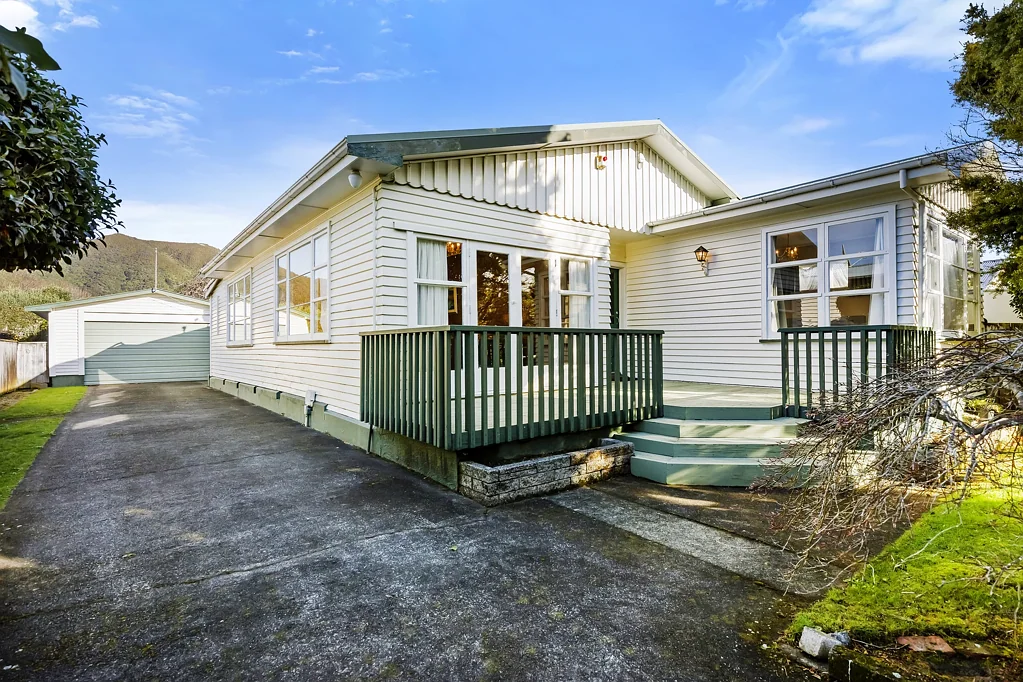 64 Cambridge Terrace, Waterloo, Lower Hutt, Wellington