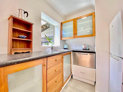 Furnished 1 Bedroom Unit