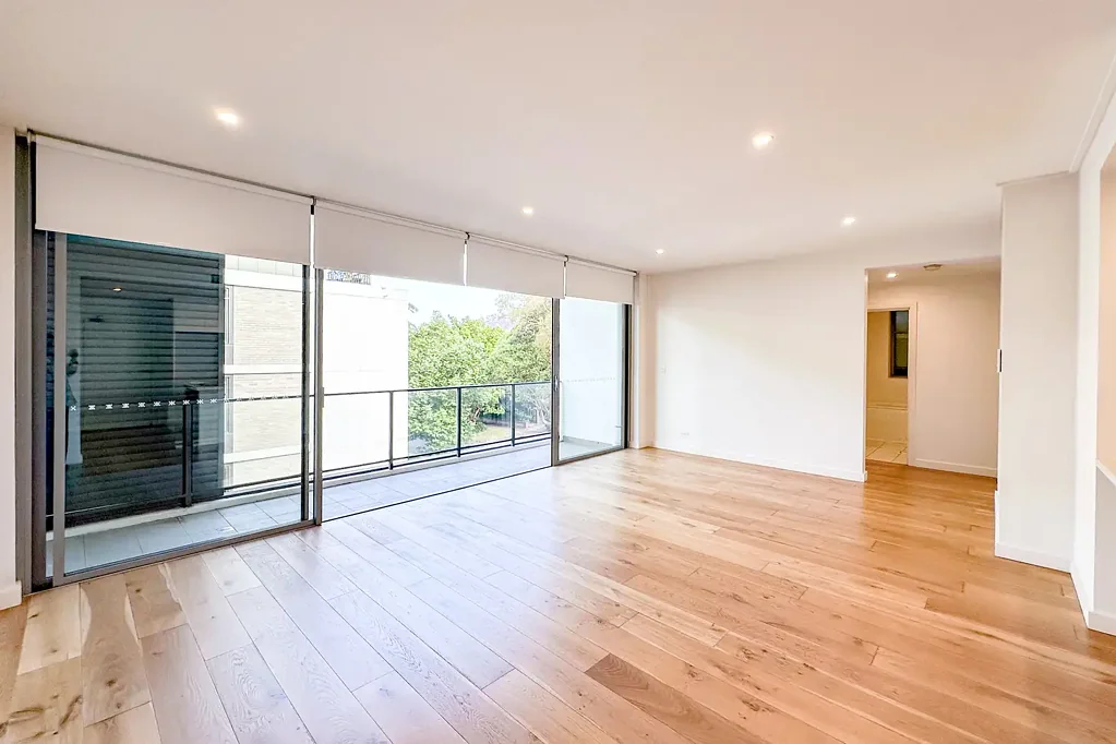 Divine Two-Bedroom Unit in Highly Sought-After Complex in Heart of Lane Cove