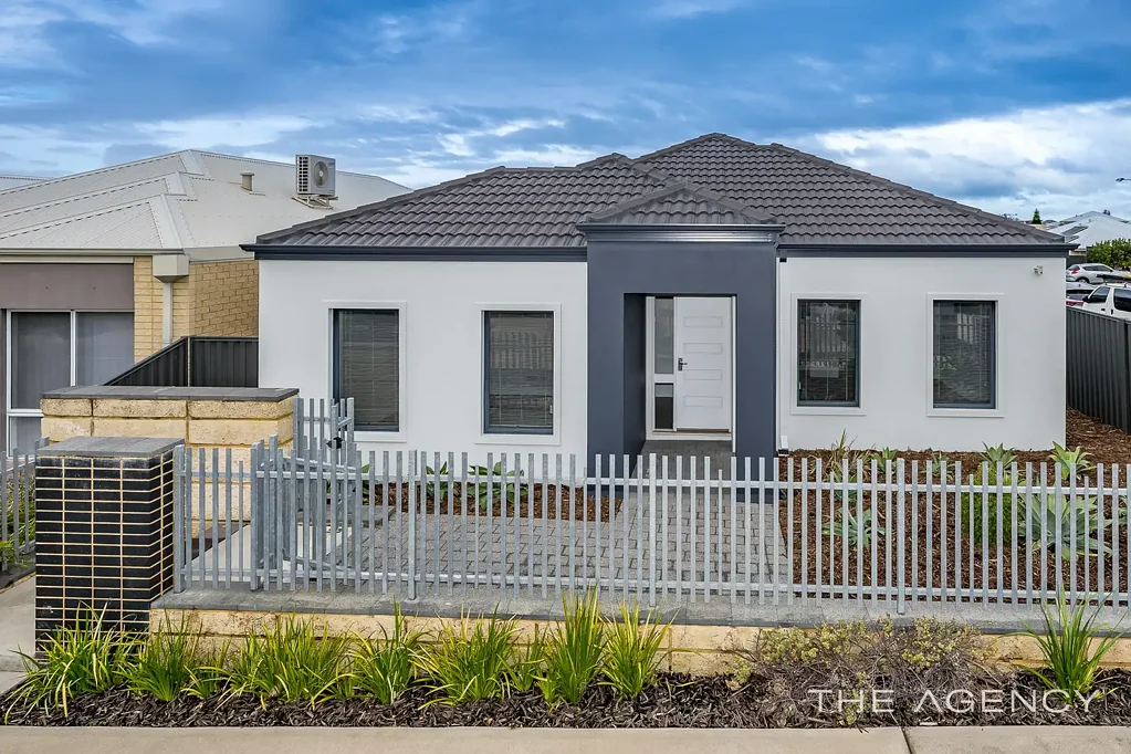 14 Lutea Lane, Jindalee, WA 6036